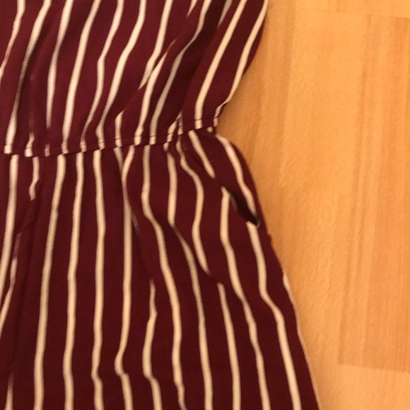 AMBIANCE - Picture 3 of 8